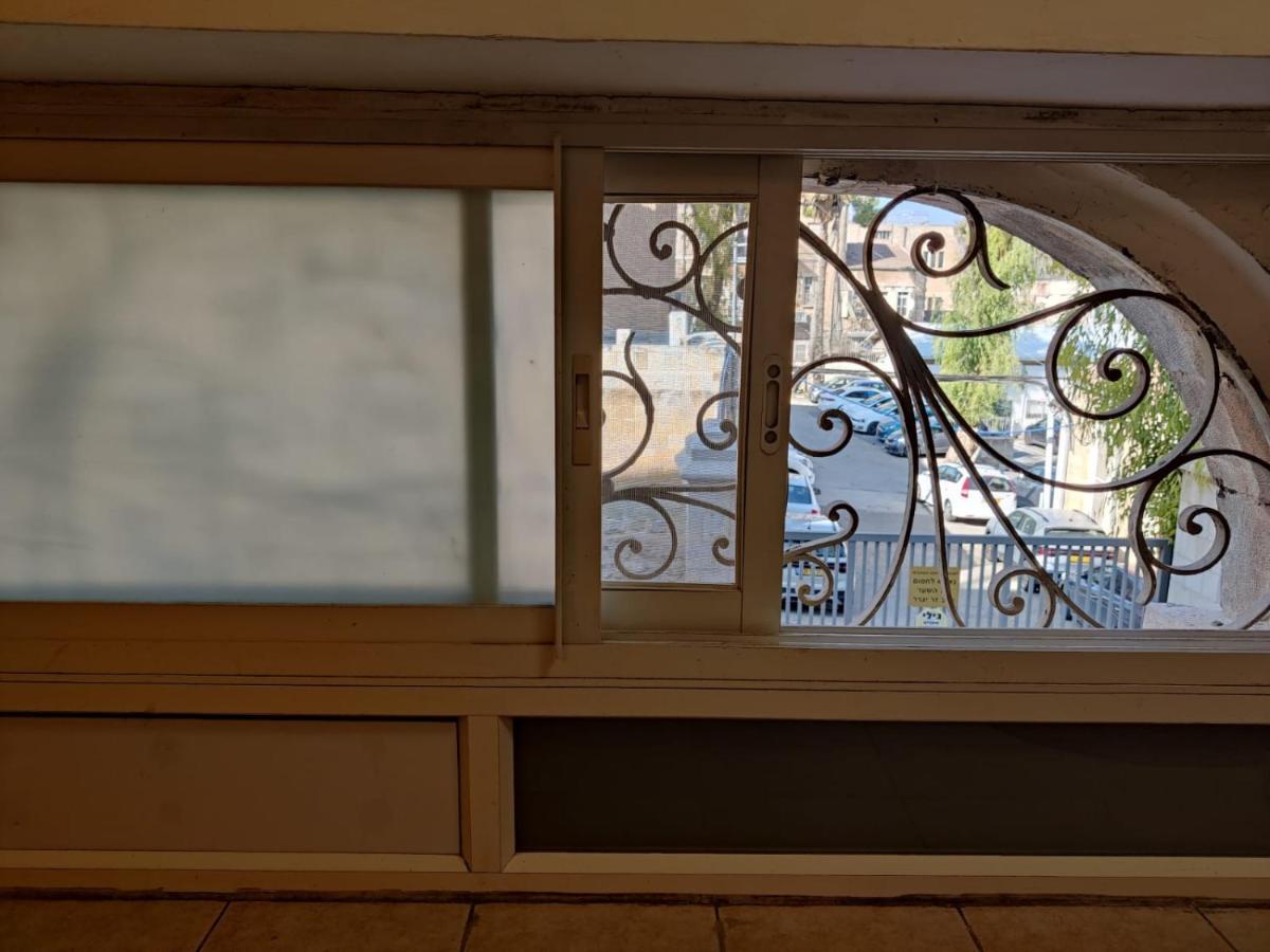 דירה לזוג על שוק מחנה יהודה Apartment Jerusalem Exterior photo
