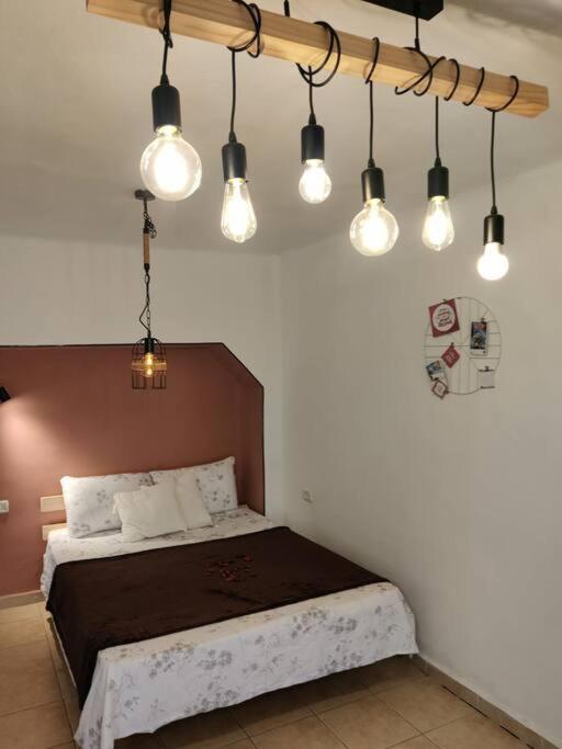 דירה לזוג על שוק מחנה יהודה Apartment Jerusalem Exterior photo