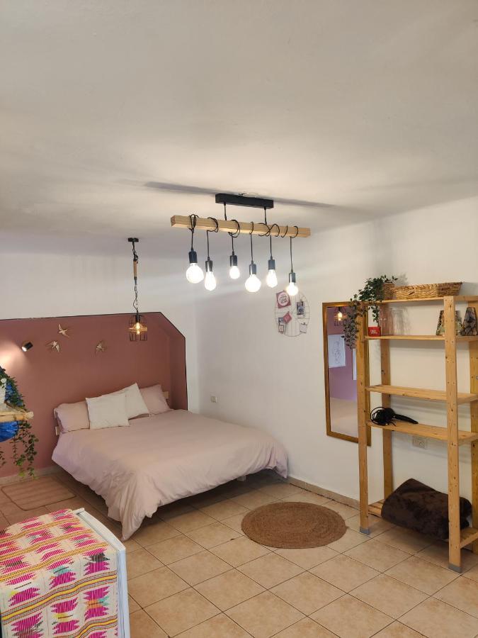 דירה לזוג על שוק מחנה יהודה Apartment Jerusalem Exterior photo